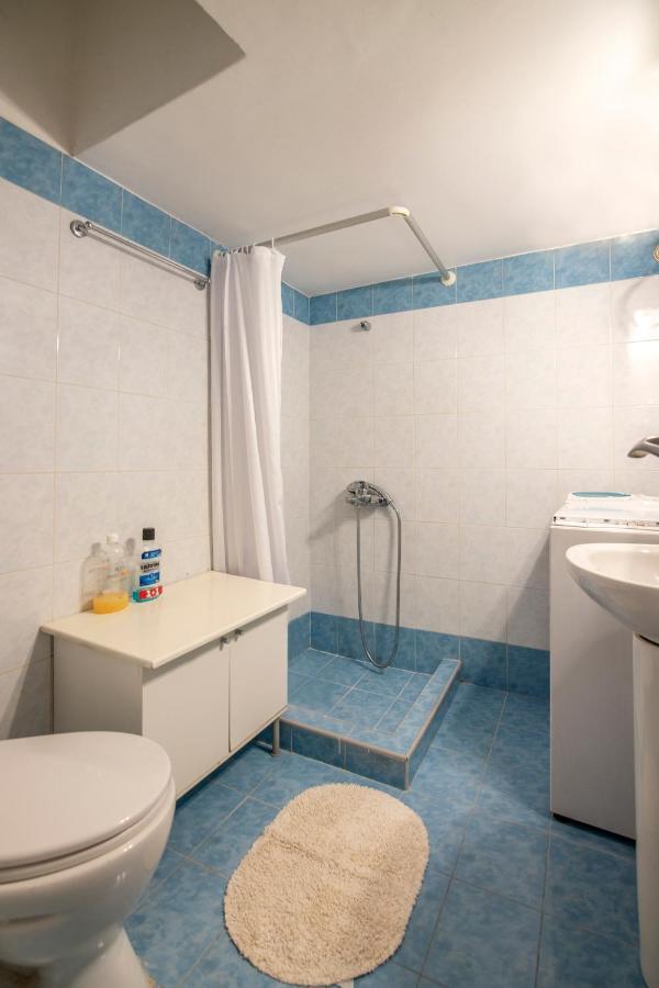 Blue & Red Apartment Athens Luaran gambar